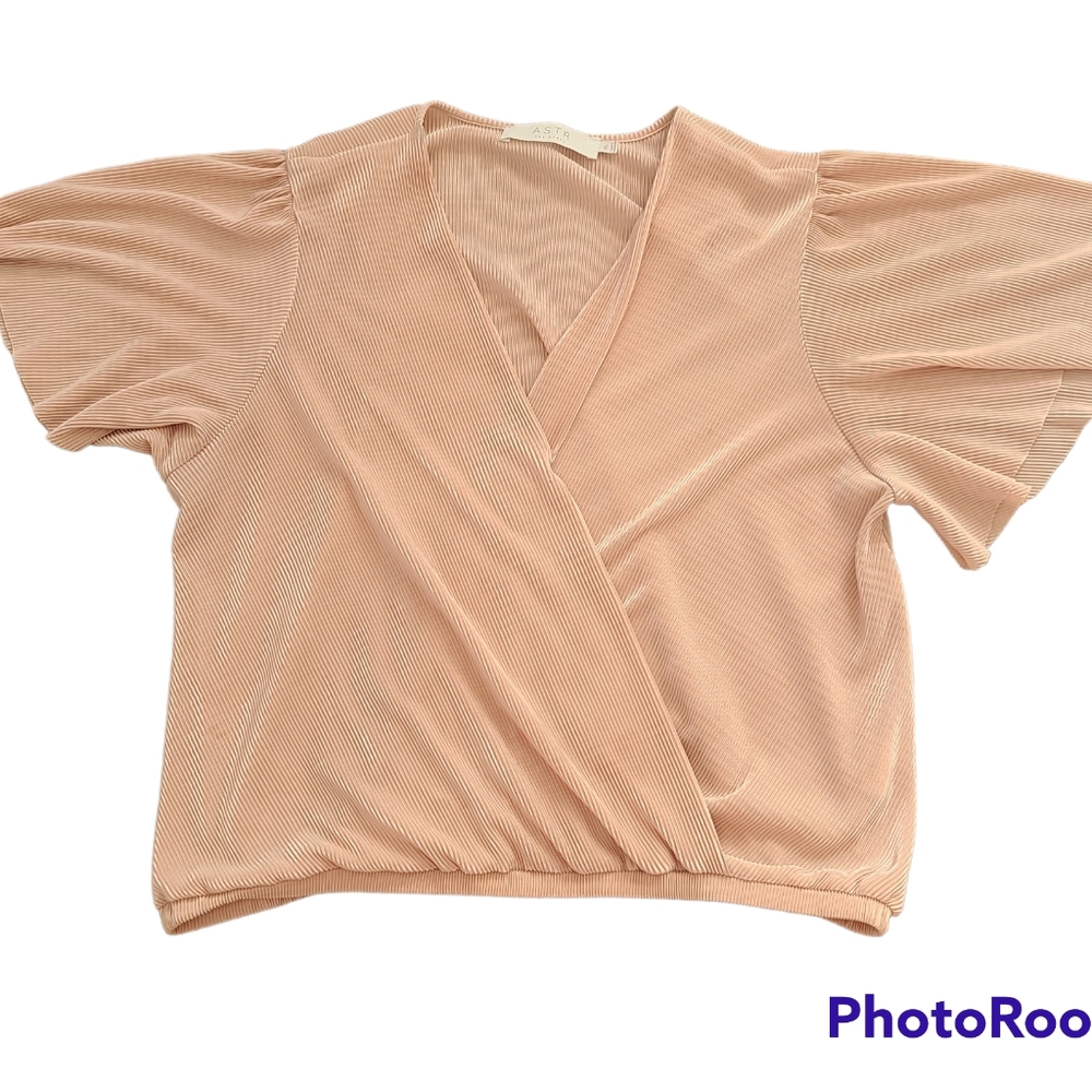 ASTR the label pink rose pleated top size XL